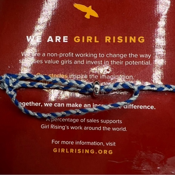 GIRL RISING Sterling Silver “I AM CHANGE” Bracelet - Picture 6 of 7